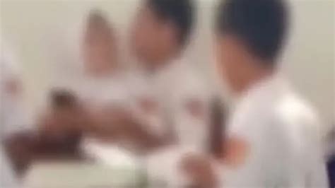 bokep pelajar smp|Viral Video Anak SMP di Kota Baubau Mesum Dalam Kelas,。